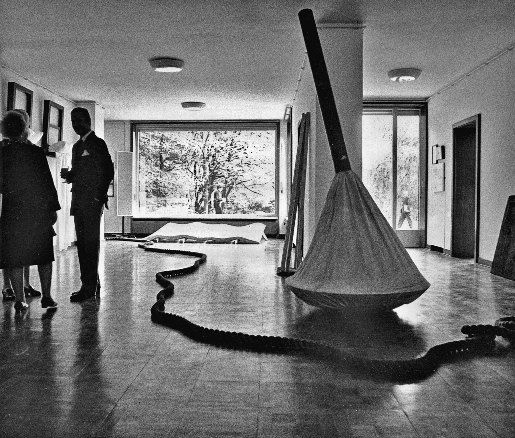 Live in your Head Flash Art