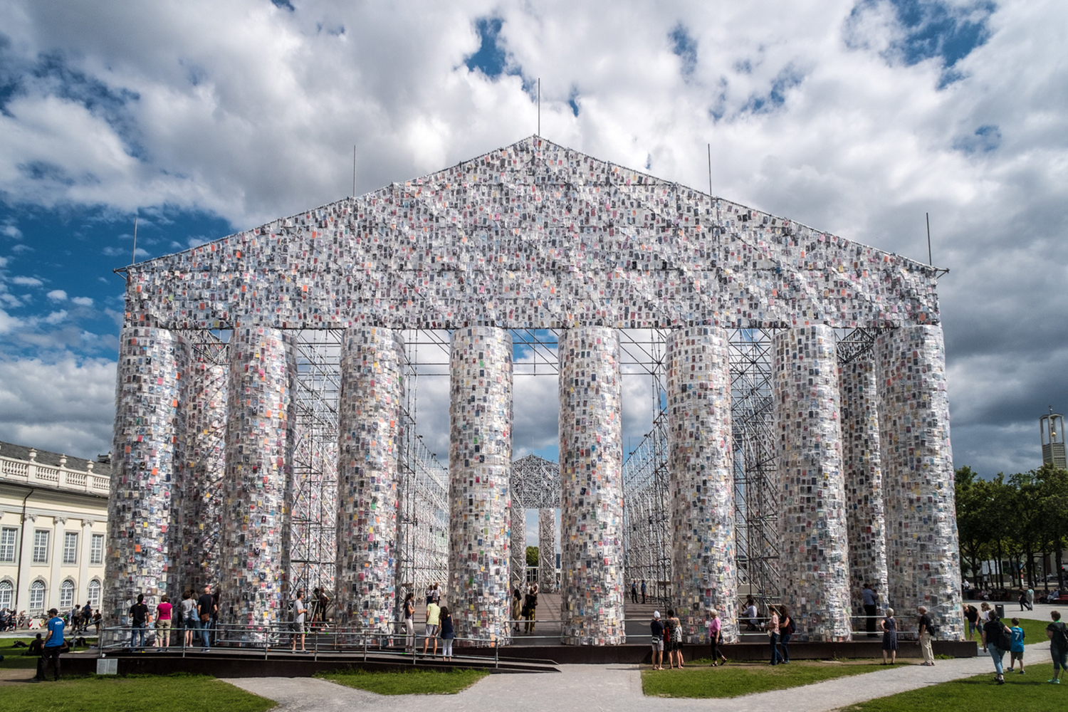 Marta Minujín's The Parthenon of Books: A Living Elevation of Social