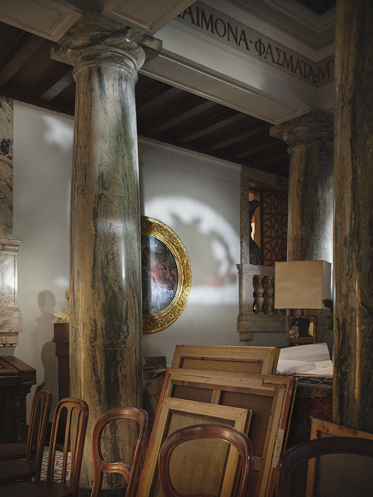 This image has an empty alt attribute; its file name is DSF2381.png